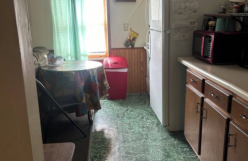 Cornell Apartment | Pet Friendly* The Stacker* Brunet Island State Park*Chippewa River* HikingTrails