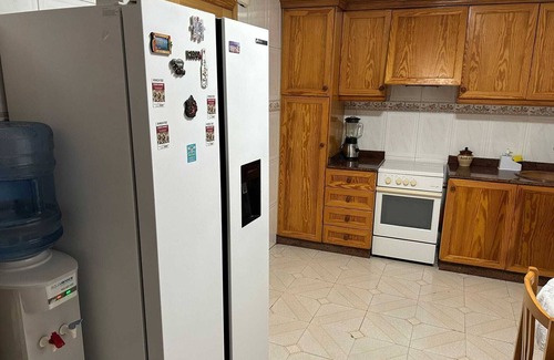 Bellreguard House | Pet friendly townhouse!