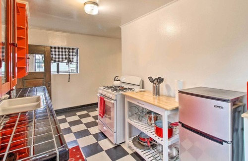 Ukiah House | Pet-Friendly Ukiah Home w/ Fenced Yard!