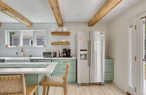 Kennebunkport House | Pet Friendly-Updated Goose Rocks Beach Oasis!
