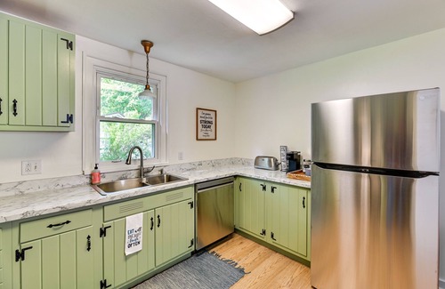 Union Springs House | Pet-Friendly Upstate NY Home < 1 Mi to Cayuga Lake