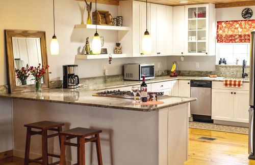 Ocala House | Pet Friendly Vacation Rental at Mini Moo Ranch - only 6 miles to WEC Ocala, Fl