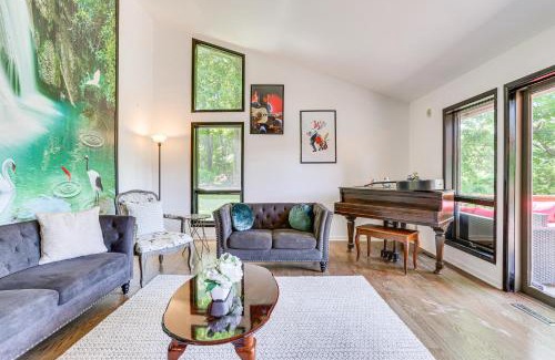 Newton House | Pet-Friendly Vacation Rental with Lake Access