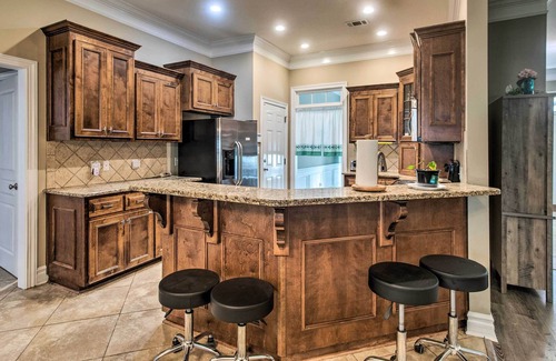 Valdosta House | Pet-Friendly Valdosta Home w/ Grill!