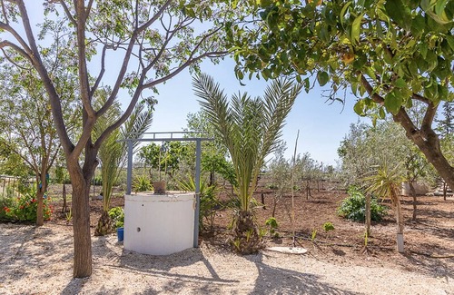 La Lantejuela Villa | Pet-Friendly Villa 'Casa Rural La Gitanilla' with Pool & Wi-Fi