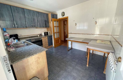 El Vendrell House | Pet-Friendly Villa with Pool