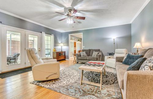 Vilonia House | Pet-Friendly Vilonia Home with Fenced Yard and Grill!