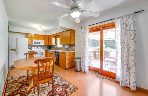 Waterloo House | Pet-Friendly Waterloo Abode w/Deck!
