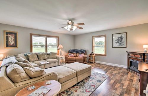 Painter House | Pet-Friendly Woodsy Gem quarter Mi to Chesapeake Bay