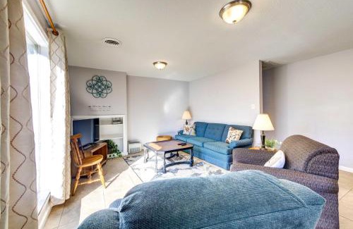 Poland House | Pet-Friendly Youngstown Cottage with Yard