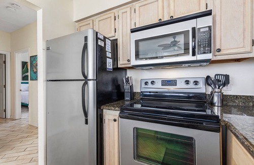 New Smyrna Beach Condo | Pet Friendly🐾Steps from Beach-Ocean Club at Turtle Mound 101🌊