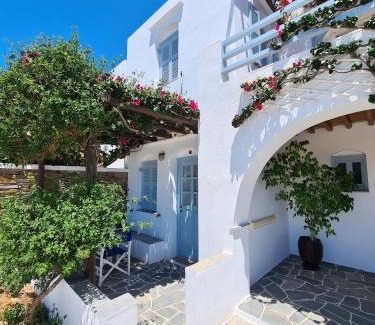 Apollonia Hotel | Petali Village Hotel