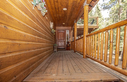 Tahoe Vista House | Pete's Place: Cute, Family Friendly Tahoe Vista Cabin
