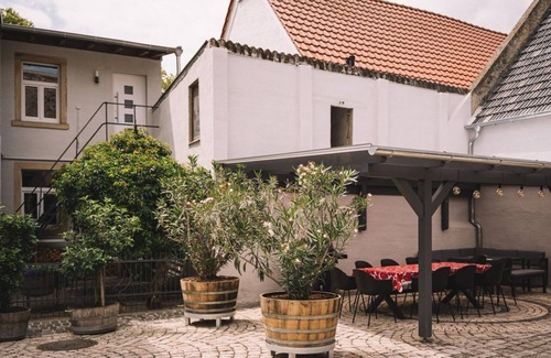Alzey House | Petershof Winery