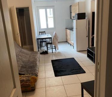 Ribiers Apartment | petit appartement calme en plein centre du village de ribiers