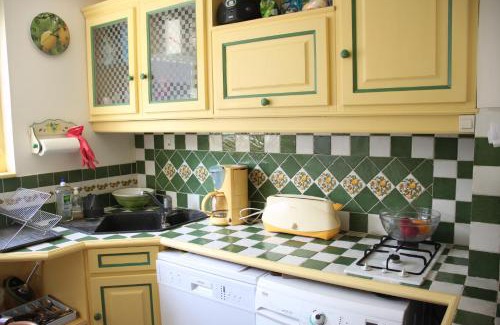 Saint-Jean Eudes Saint-Gilles Apartment | Petit appartement - Quartier Vaugueux Château