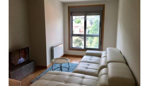 Poio Apartment | Petit con piscina