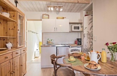 Piriac-sur-Mer Apartment | Petit grain de café by Interhome