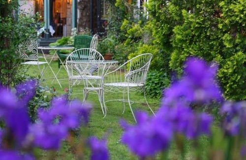 Hokuto House | Petit Hotel & Restaurant Old Age