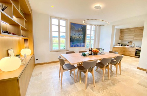Robins Bay Bed & Breakfast | Petit Monlot - Saint-Emilion