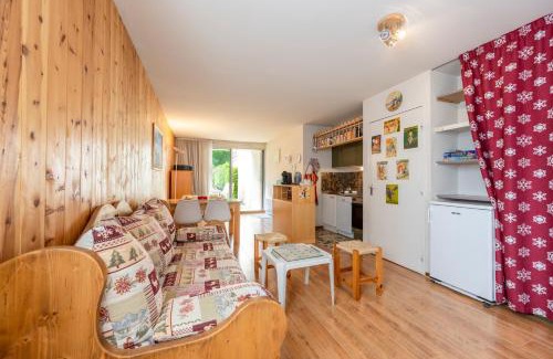 Enchastrayes Apartment | Petit Montagnard - Casier à ski - Parking