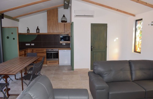 Villars House | Petite Bastide Avec Belle Vue, Terrasse 90m2, Piscine Sans vis a vis