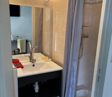 Gevrey-Chambertin Apartment | Petite chambre indépendante, parking
