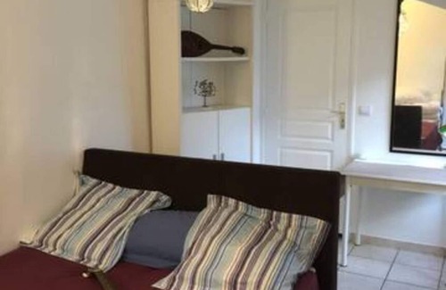 Le Perray-en-Yvelines Bed & Breakfast | Petite Maison Entre Rambouillet et la Vallée de Chevreuse