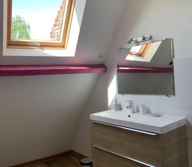 Cressonsacq Apartment | Petite maison à la campagne