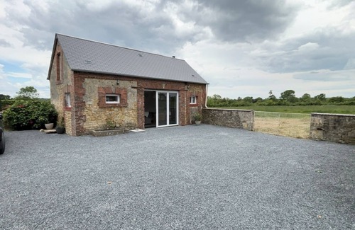 Trungy House | Petite Maison à la Campagne