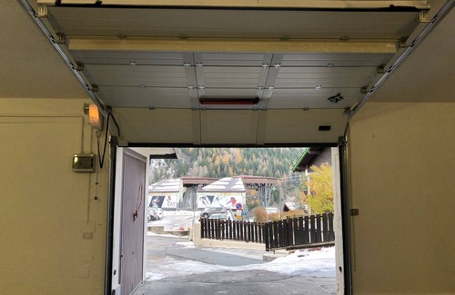 Courmayeur Apartment | PETITE MAISON: 50 steps from the cable car !