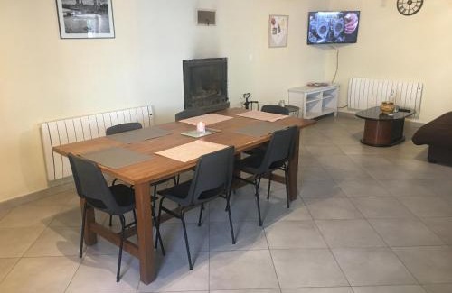 Recey-sur-Ource Apartment | Petite maison de campagne