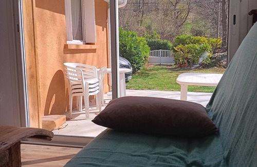 Casteil House | Petite Maison de Campagne, Déconnexion Assurée !