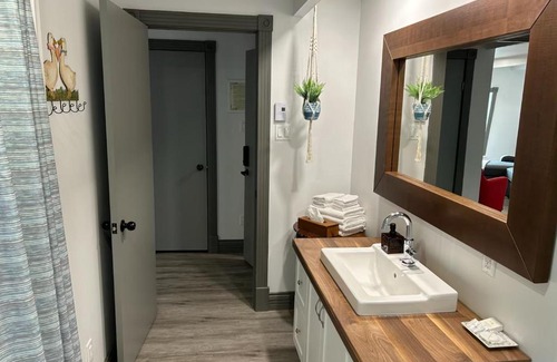 Cap-a-l'Aigle Apartment | Petite Plaisance Appartements