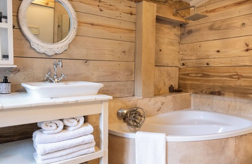 Umhlali Beach Bed & Breakfast | Petite Provence B&B