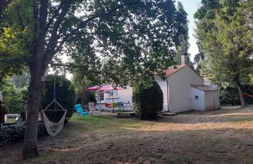 Talmont-Saint-Hilaire House | Petite Vendee house surrounded by greenery near the village, 10 minutes from the sea