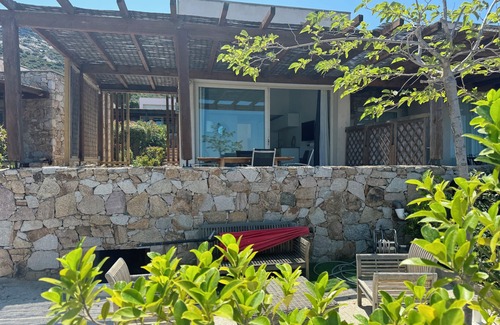 Marine de Saint Ambroggio Villa | Petite Villa au Calme à 100 Mètres de la mer Terrasse Jardin vue mer