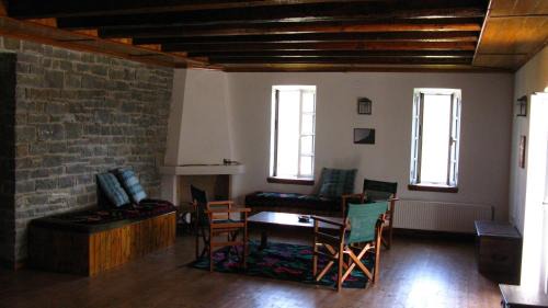 Fragades House | Petrino Spiti