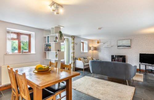 Newton Saint Petrock House | Petrock Holiday Cottages