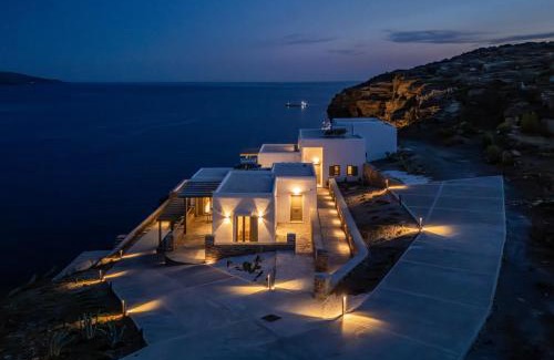 Kithnos Apartment | Petroto