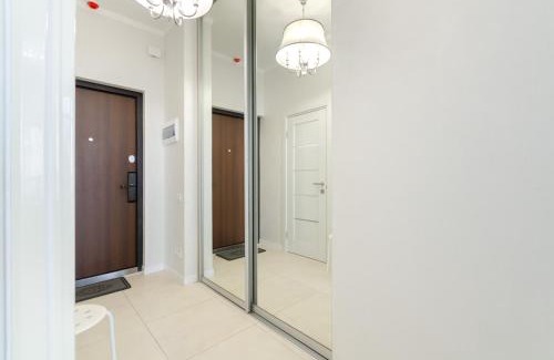 Pechers'kyi District Apartment | Petrovdom Apartments 12-214 in RC Central Park, 7 John McCain Street