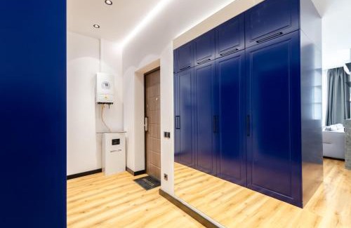 Afanasivsʹkyy Yar Apartment | Petrovdom apartments 4-99 in RC Yaroslaviv Grad, Bulvarno-Kudriavska 17B