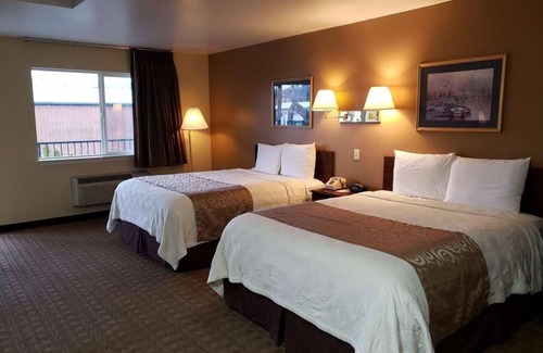 Aberdeen Hotel | Pets are Welcome! w/FREE Breakfast & Parking, Close to Peels Slough!