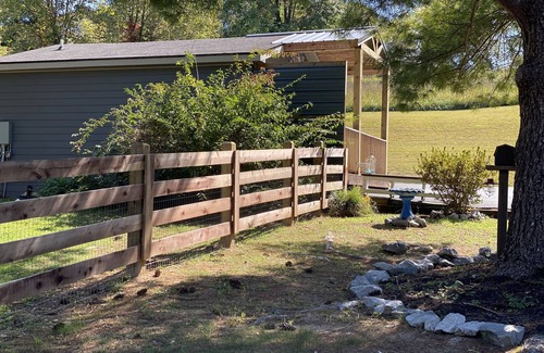 Goodlettsville Cottage | Pets Stay Free ,Studio Cottage near Nashville, TN