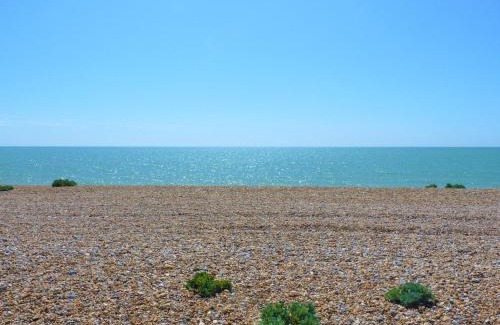 Pevensey House | Pevensey Beach Retreat