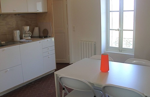 Peynier Apartment | Peynier aux marronniers Sainte-Victoire view