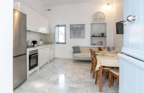 Kalloni Tinou Apartment | PG Houses in Kalloni Village - PHouse