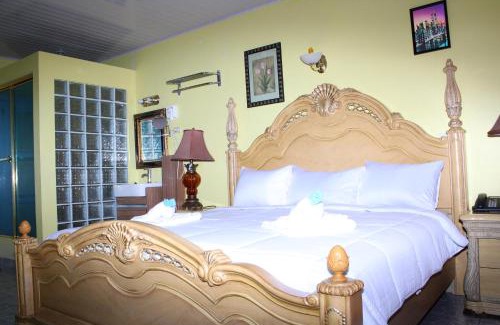 Georgetown Hotel | PG Quality Inn