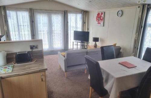 Chapel Saint Leonards Other | PG145 6 BERTH DELUXE CARAVAN GOLDEN PALM CHAPEL ST LEONARDs