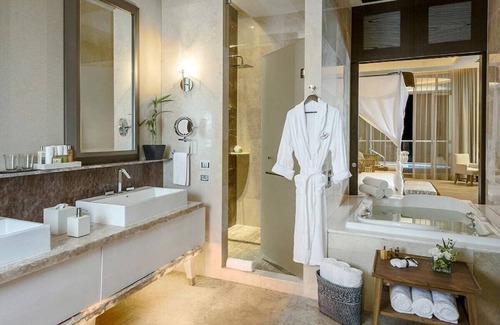 Guadalajara Resort | PGA Accommodations with Park/Golf/Spa Package